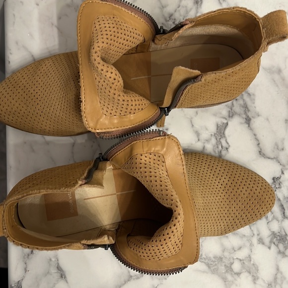 Dolce Vita Booties size 10 - Picture 7 of 7